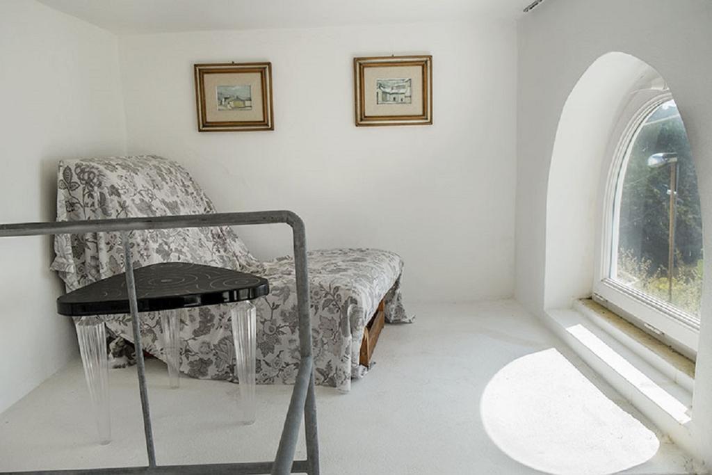 Ferienwohnung Raffaele Ponza Zimmer foto